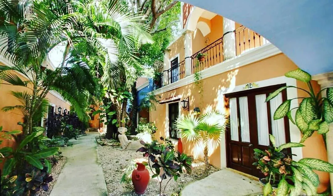 Hotel Casa De Las Flores Плая-дель-Кармен 3*,  Мексика