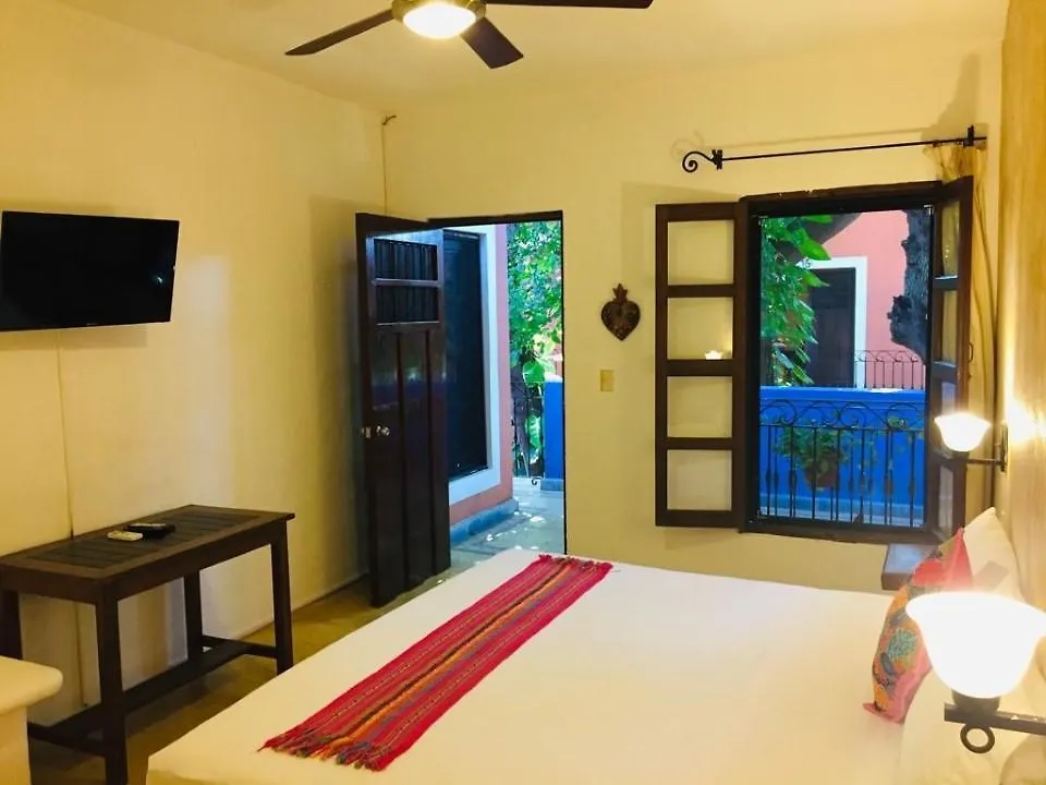 Hotel Casa De Las Flores Плая-дель-Кармен 3*,