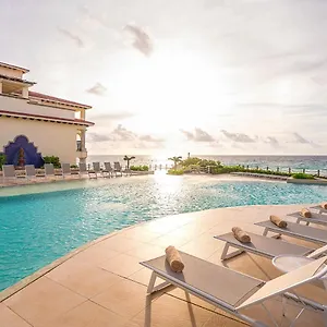 Grand Park Royal Resort Cancun